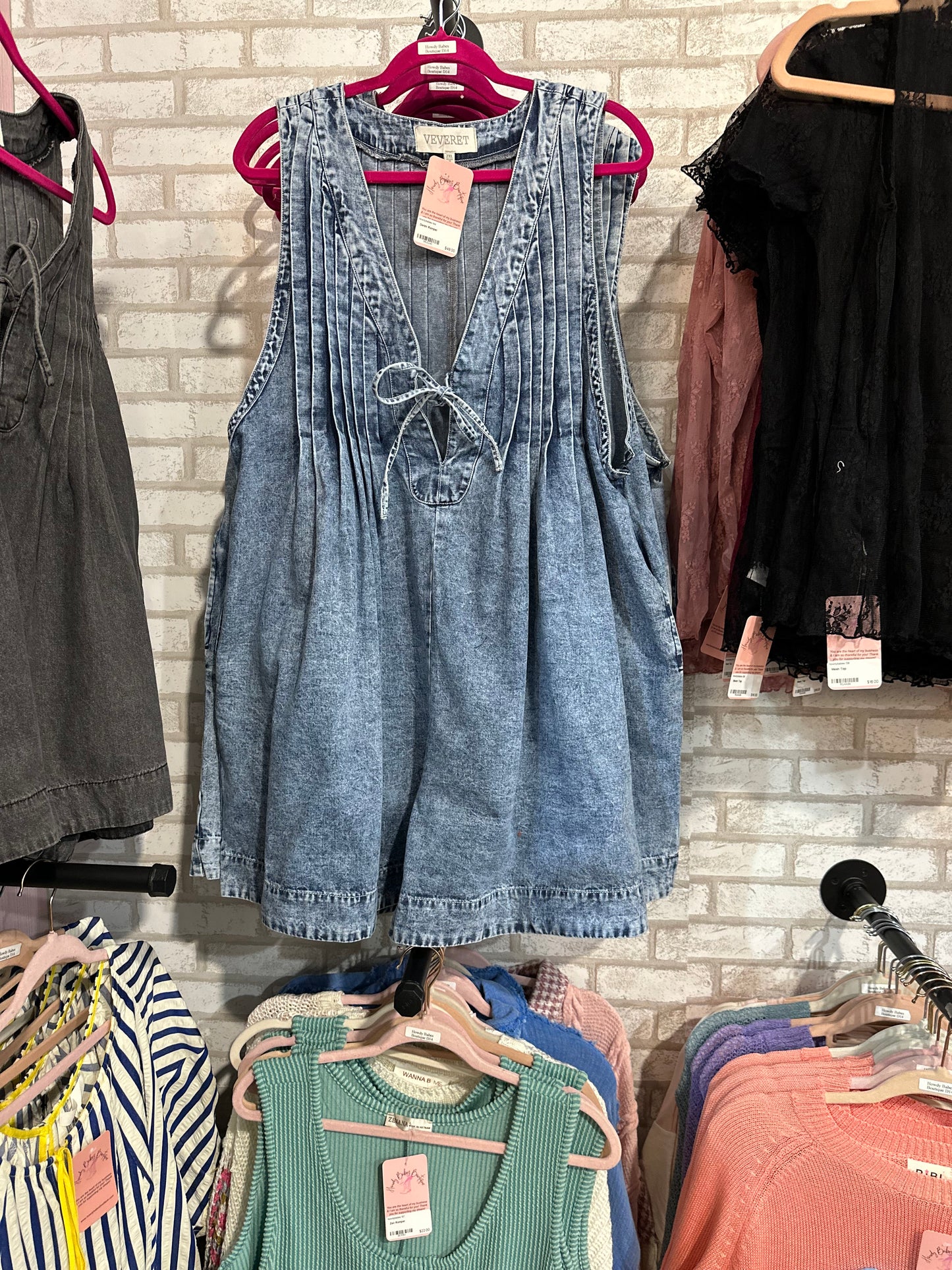 Curvy Size V-neck Sleeveless Denim Romper